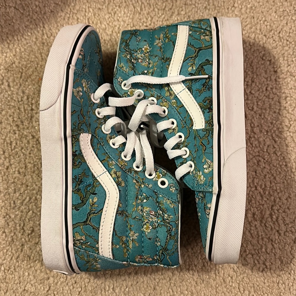 Vans “off the wall” Van Gogh Almond Blossom Size 6